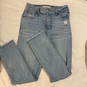 Abercrombie Jeans 25/0s